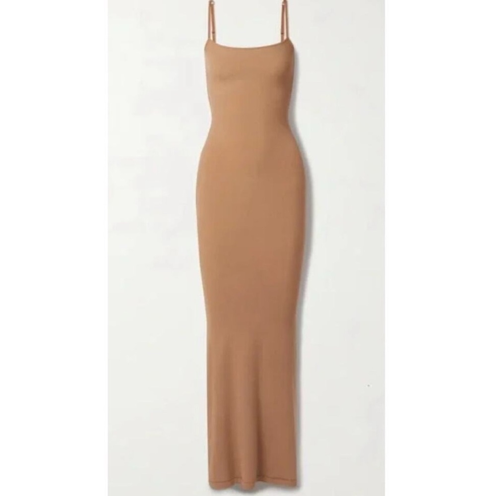 Skims Ribbed Long Soft Lounge Slip Dress Ribbed Stretch Tan Camel medium